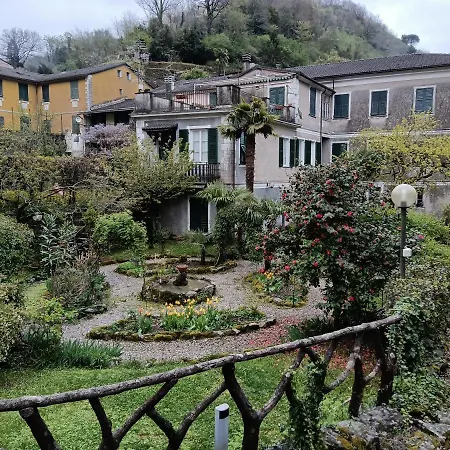 Le Ortensie Di Vittoria Nel A Pochi Minuti Di Auto Dalle Spiagge *