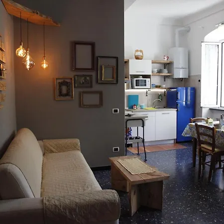 Le Ortensie Di Vittoria Nel A Pochi Minuti Di Auto Dalle Spiagge * Mezzanego